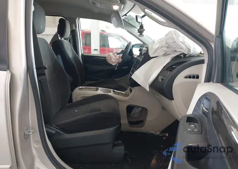 2013 Dodge Grand Caravan Sxt z USA, uszkodzony, nr VIN 2C4RDGCGXDR549827